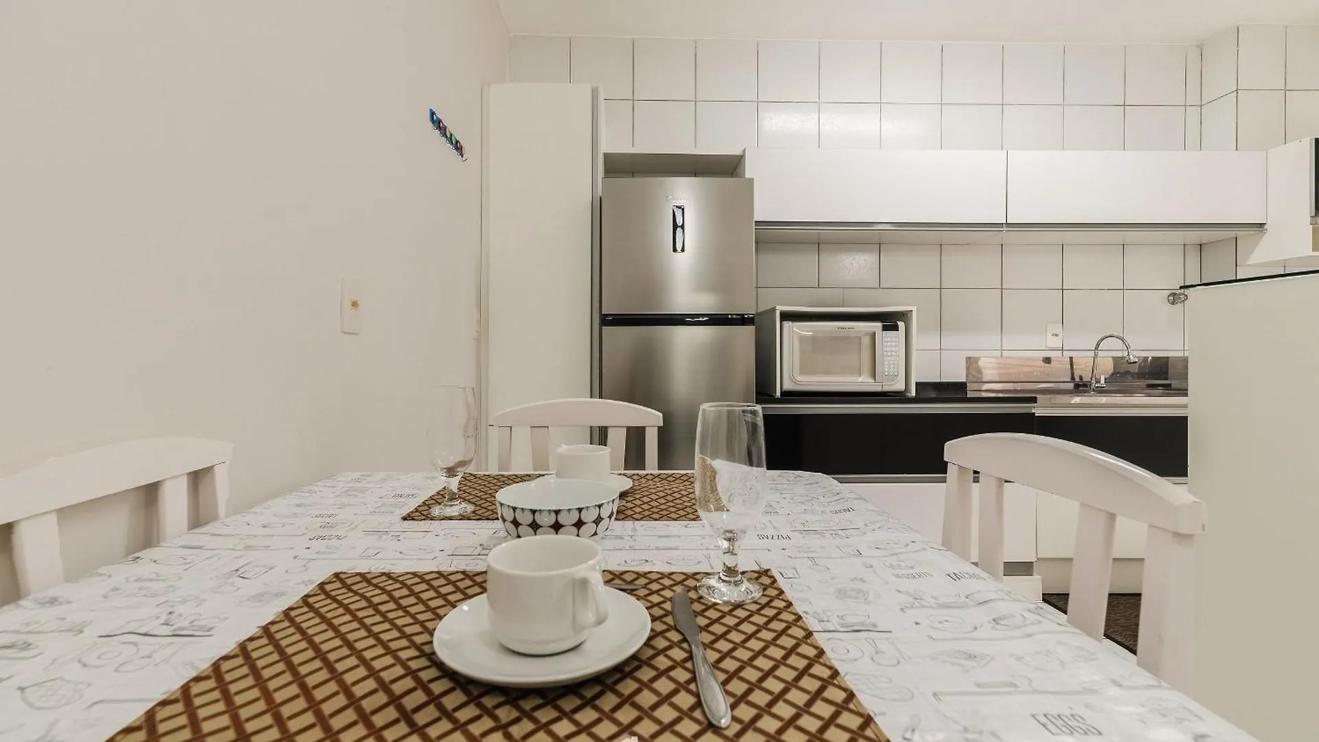 Apto 400M Da Praia Prox Rest. E Mercados Cev1106 Balneário Camboriú
