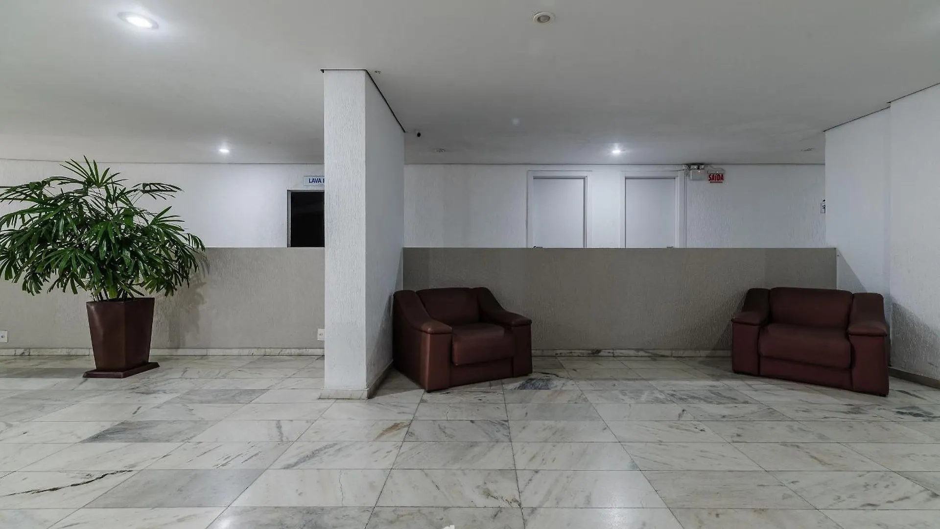 Apto 400M Da Praia Prox Rest. E Mercados Cev1106 Balneário Camboriú Lejlighed