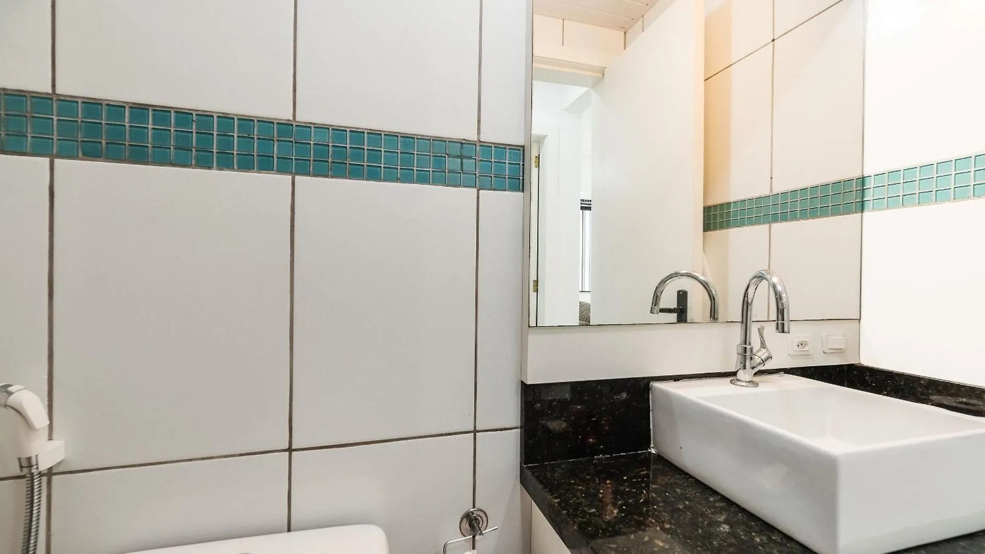Apto 400M Da Praia Prox Rest. E Mercados Cev1106 Balneário Camboriú